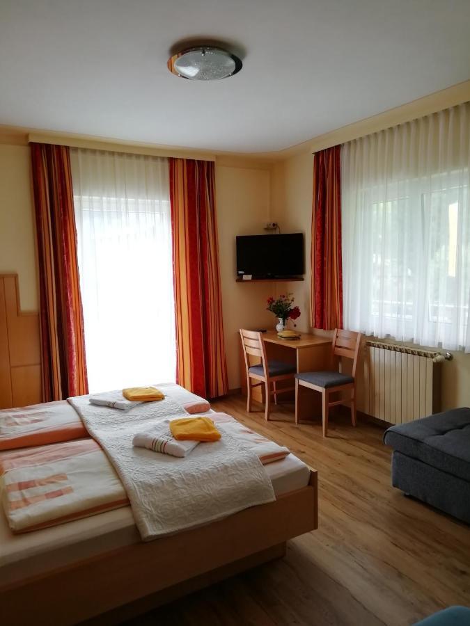 Pension Strauss Sankt Lorenzen ob Murau Exteriör bild
